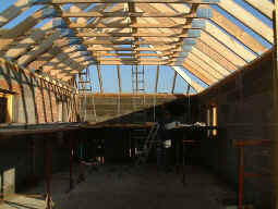 roof2.JPG (74654 bytes)